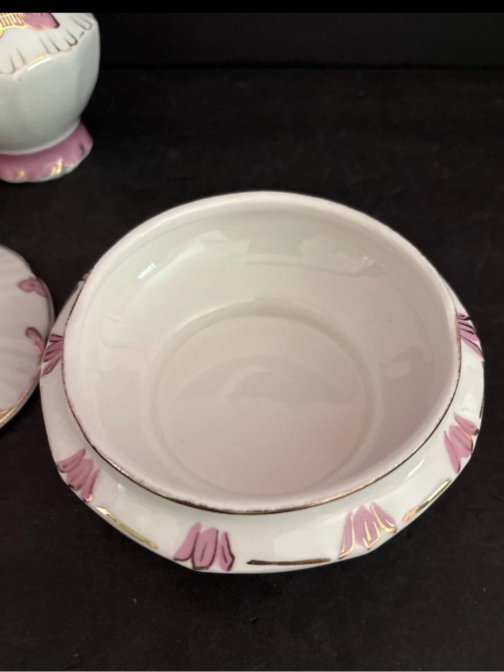 Victorian Vanity Set Pink &White Porcelain Champion Powder Dish & Pitcher - Picture 3 of 15